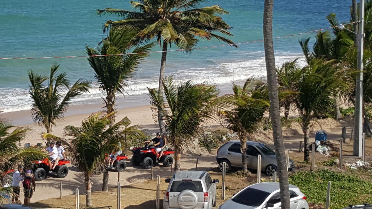 Praia Tabatinga Ap Beira Mar Com Vista Deslumbrante Da Praia Jacumã Exterior photo